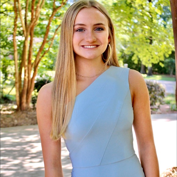 Meet your Posher, Lilly - Picture 1 of 1